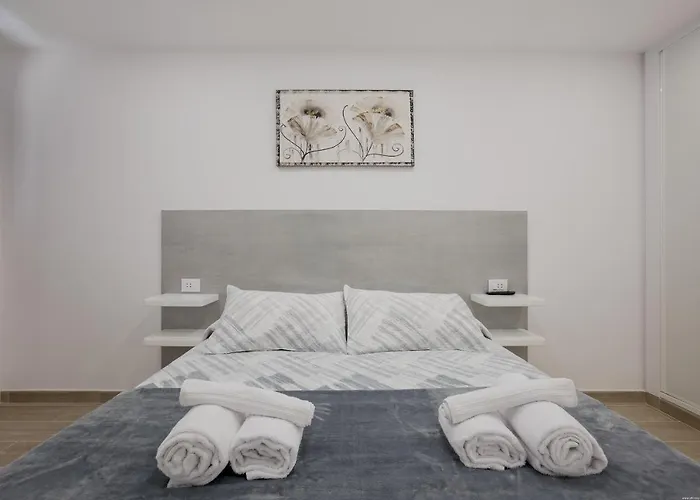 Vina Del Mar 7 * Playa de las Americas (Tenerife)